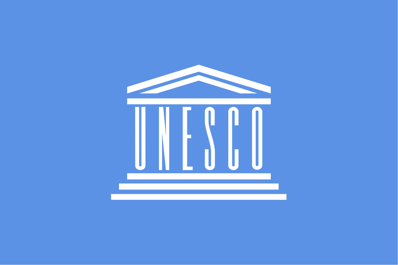 1280px Flag of UNESCO.svg